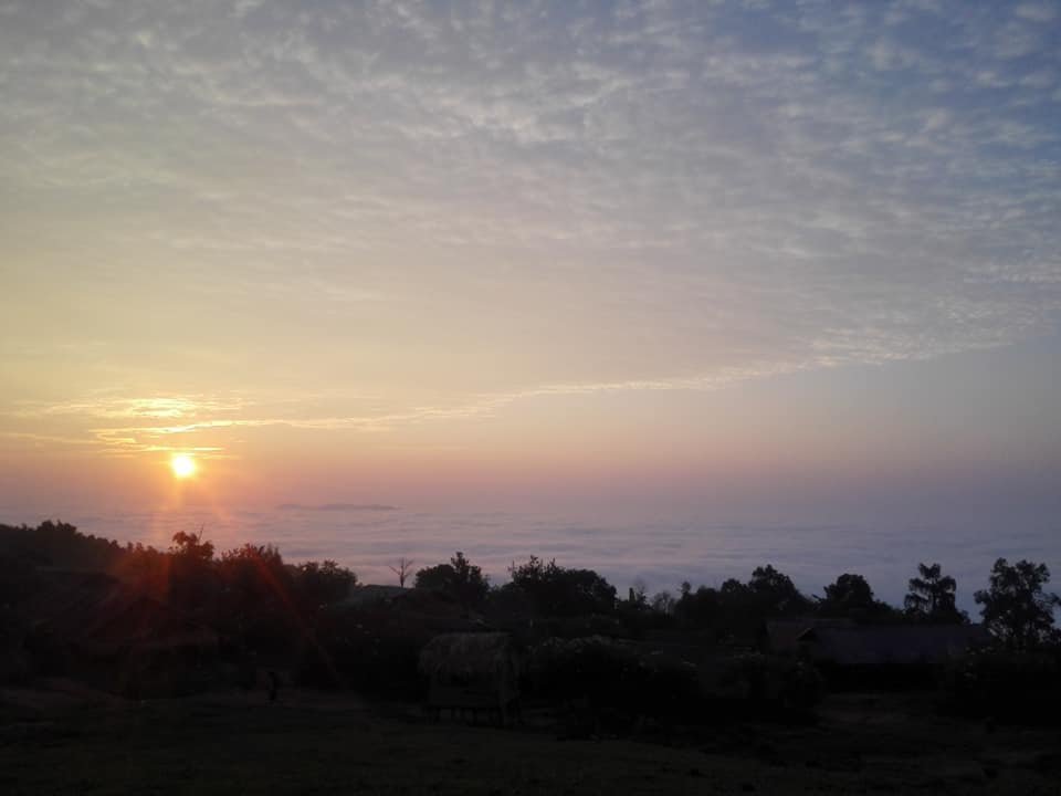 4 Days Xieng Khouang - Plain of Jars Trekking Tour